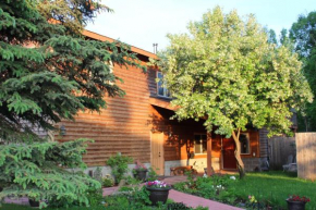  Maria's Creekside B&B  Анкоридж